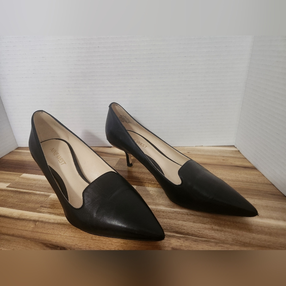 Nine West Black Pointed Toe Heels